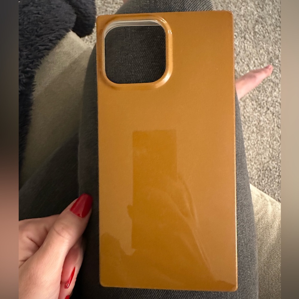 iPhone 13 Pro Max flaunt square phone case